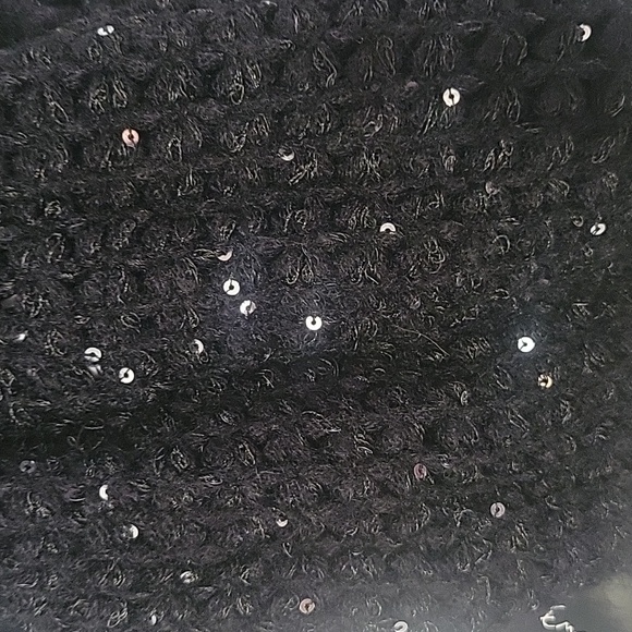 Emanuel Geraldo Infinity Scarf - Picture 2 of 3